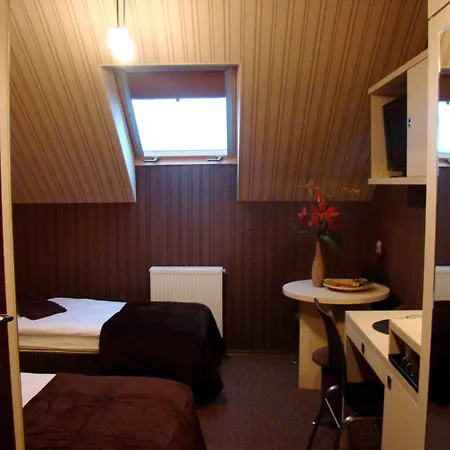 Мини-отель A2 - 24h - Self Check-in - Free Parking Познань